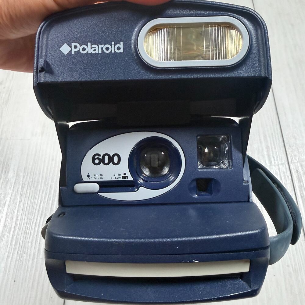 Polaroid 600 Instant Camera Dark Blue Vtg Tested